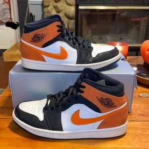 Nike Air Jordan 1 amid Shattered Backboard Mens Shoes